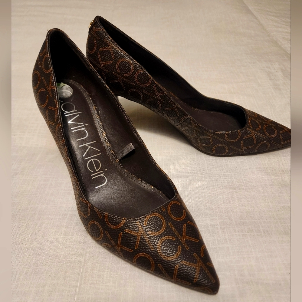 Calvin Klein Pumps - Picture 4 of 6